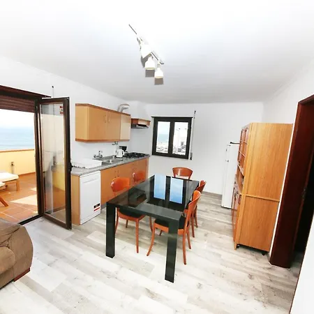 Prime Oceanfront 2 Apartment Ericeira