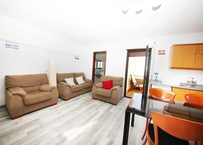 Prime Oceanfront 2 *